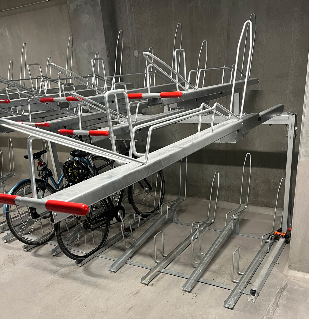 Cykelstativ til 14 cykler i 2 etager