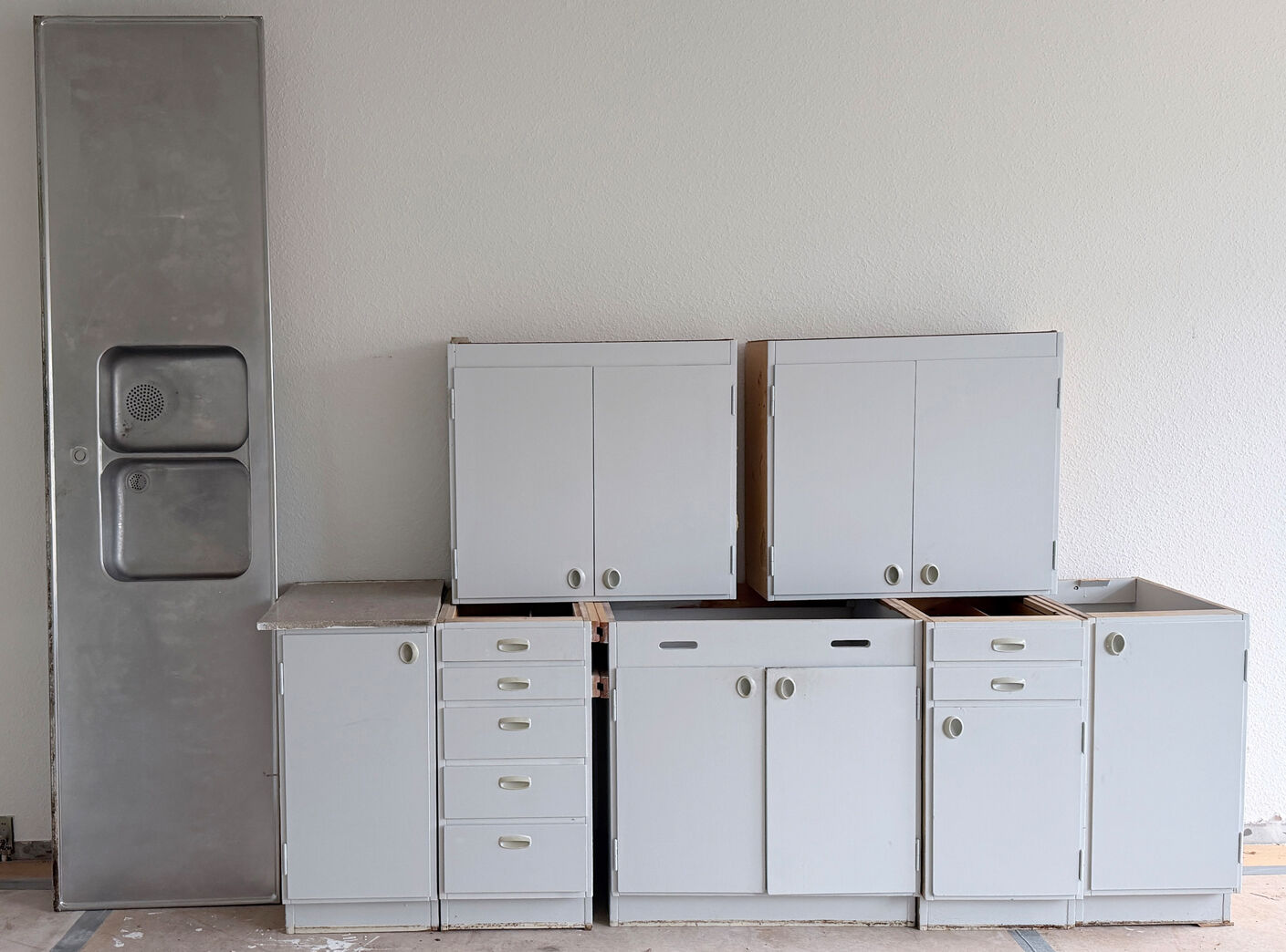 Komplet 60'er køkken, malet