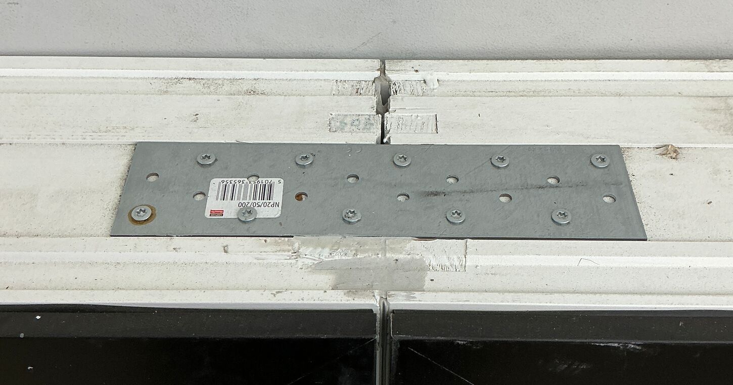 Sort 2-fags energivindue m/lamineret glas