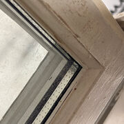 Bøjsø sprossevindue med koblede rammer