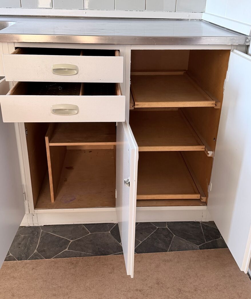 Komplet 60'er køkken, malet