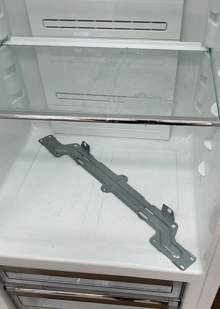 Elektrolux integrerbart køleskab 310 liter