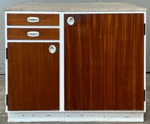 Original 60'er køkken med terrazzoplade