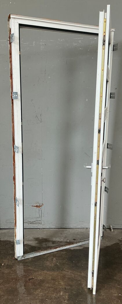 Facadedør i plast med 3 ruder hh - 209 cm