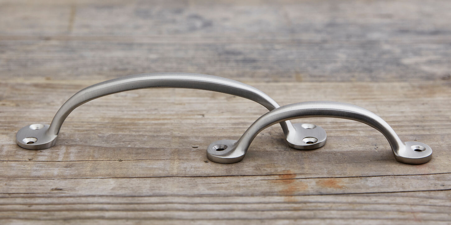 Møbelgreb i mat krom 100 mm