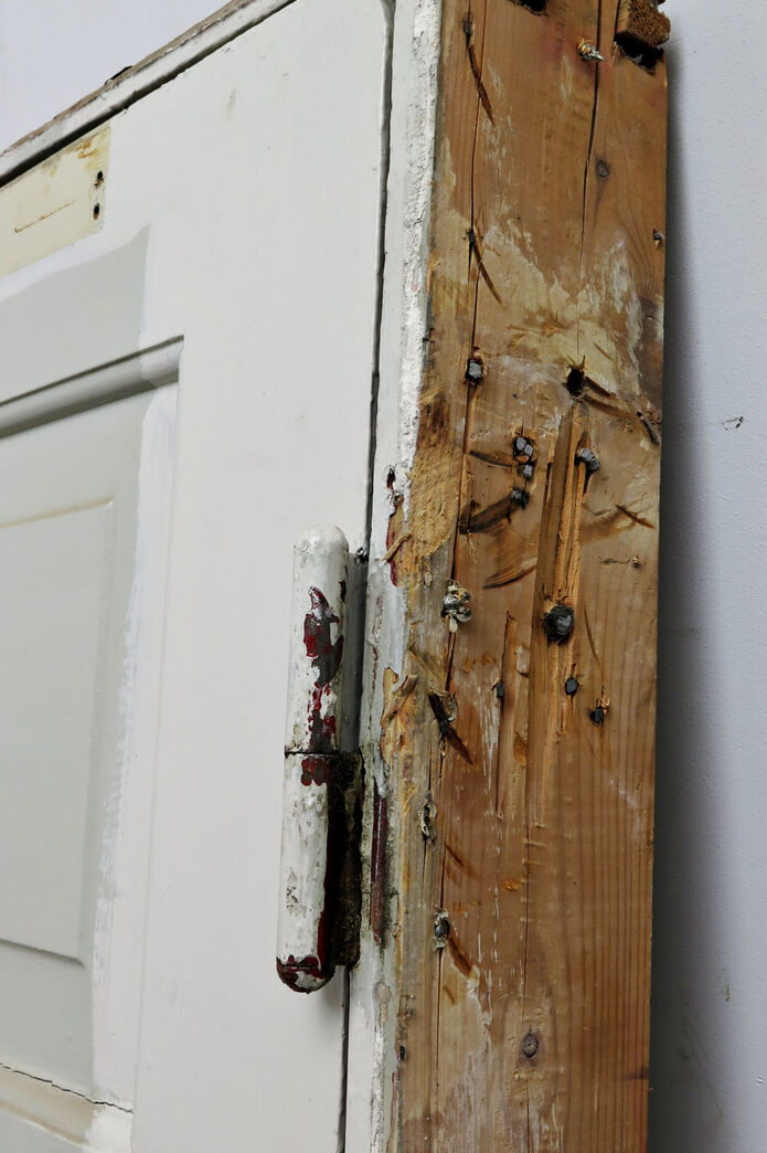 Skoledør fra Amager Fælled Skole.