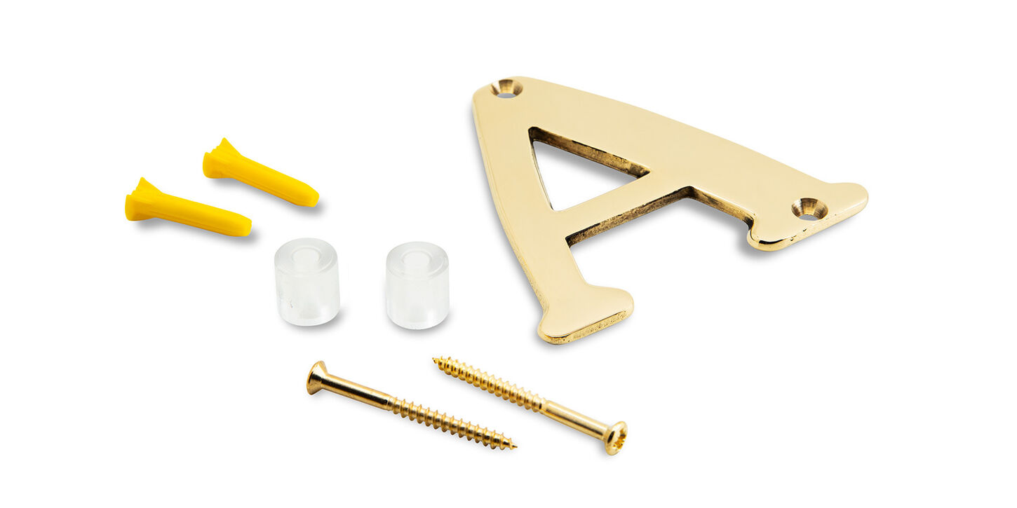 Bogstav til husnummer i poleret messing - A