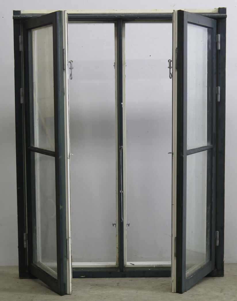 Tofagsvindue med koblede rammer