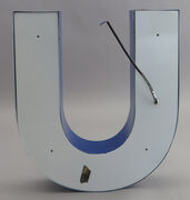 'U' - LED bogstav