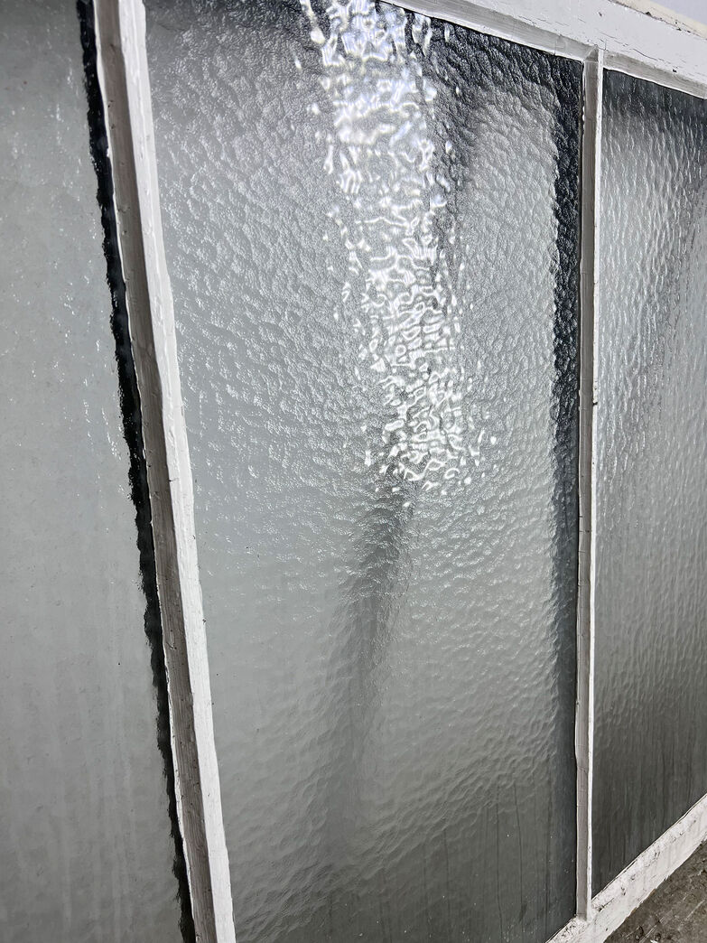 Kæmpe vinduesramme fra 