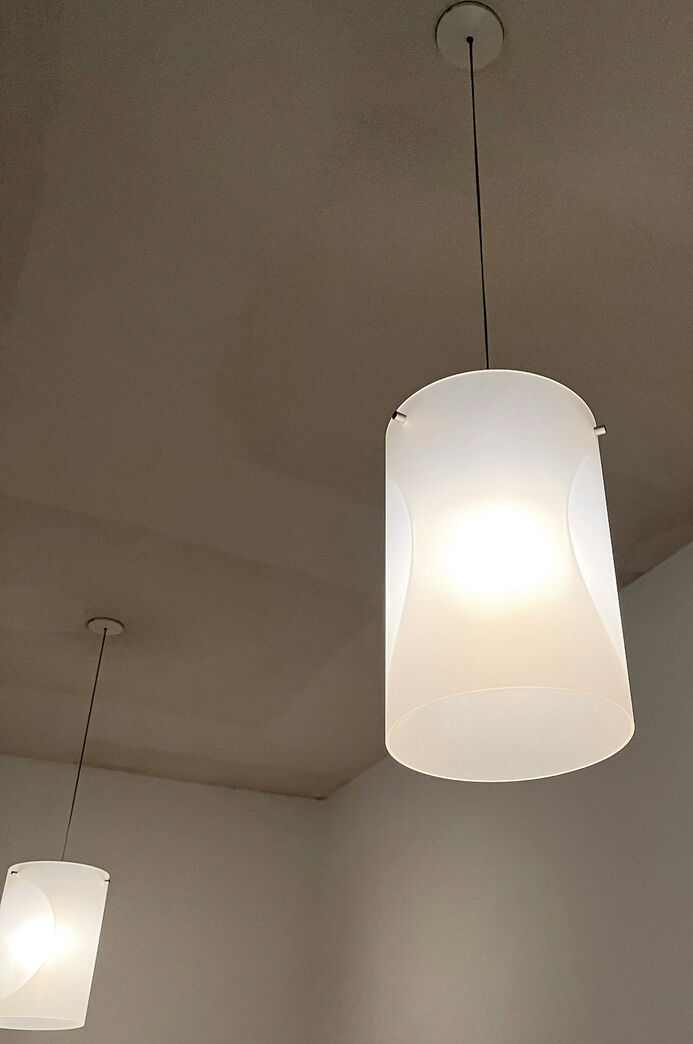 Lampe i acryl - Delta Light