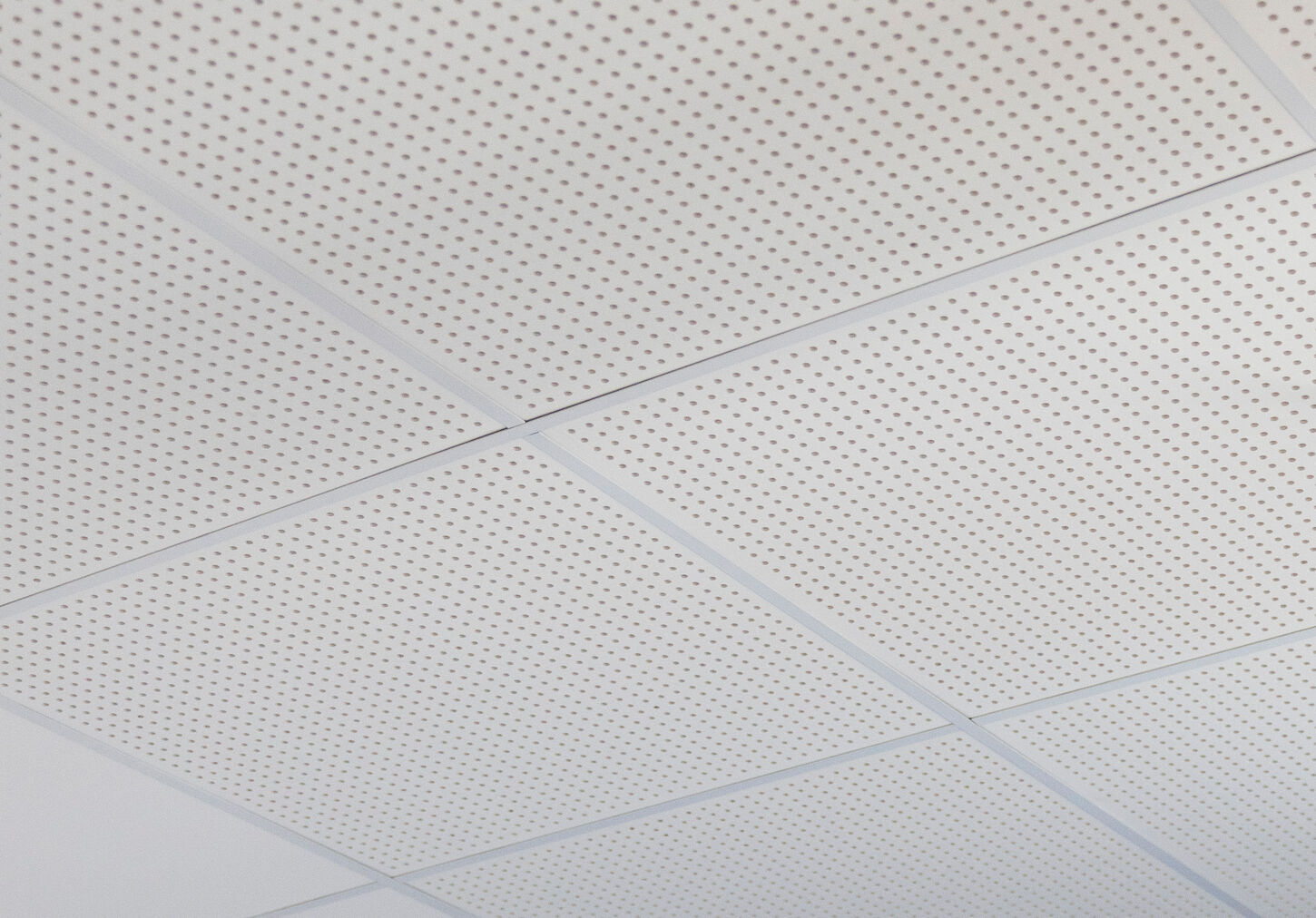 Gips akustikloft 600x600x12,5 mm