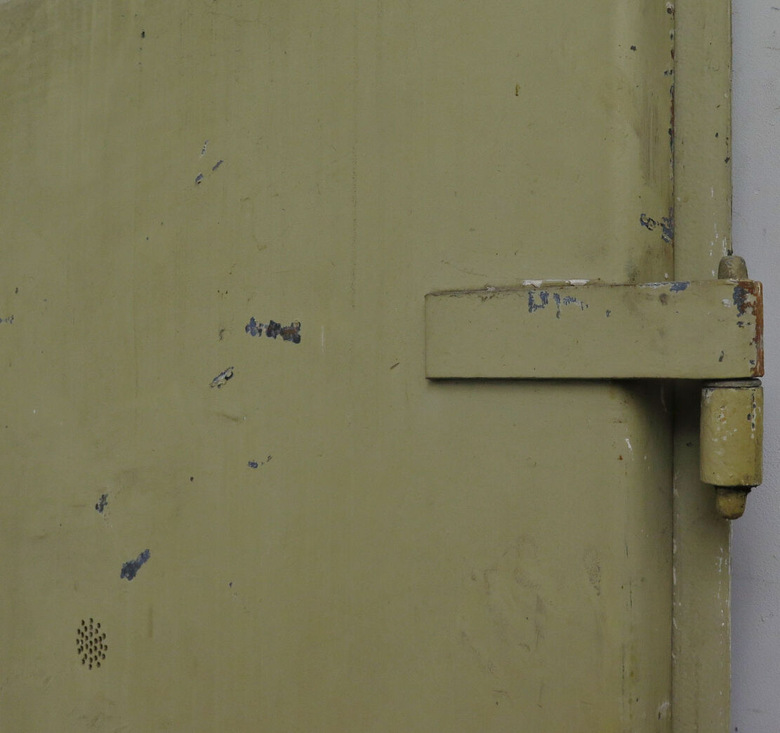 Gammel ståldør fra 40éren
