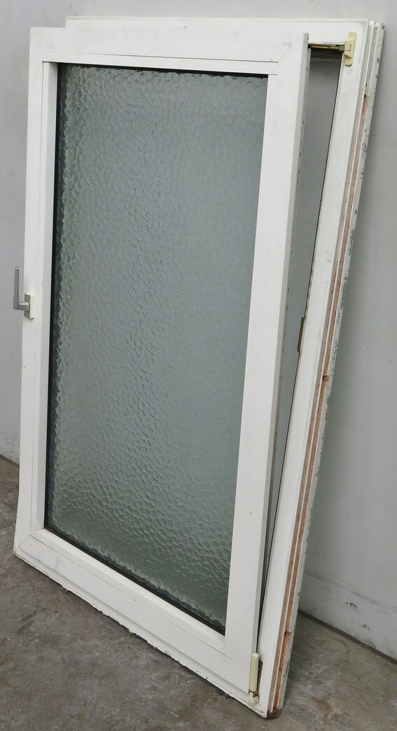 Badeværelse vindue med matteret glas