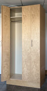 Garderobeskab med foldedøre 100 cm.