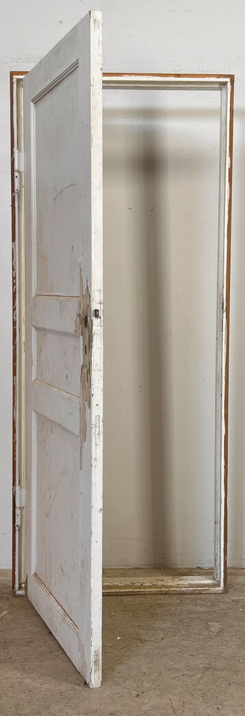 Fyldningsdør med karm Fyldningsdør med karm