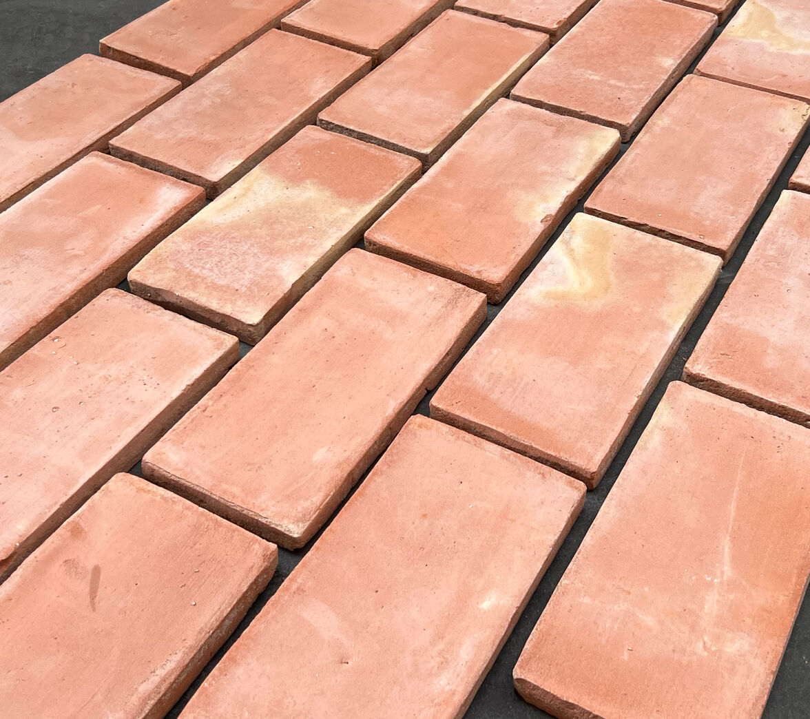 Røde rektangulære gulvtegl - 12 x 25 cm Røde rektangulære gulvtegl - 12 x 25 cm