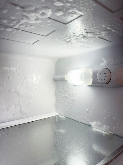 Gram køle/fryseskab