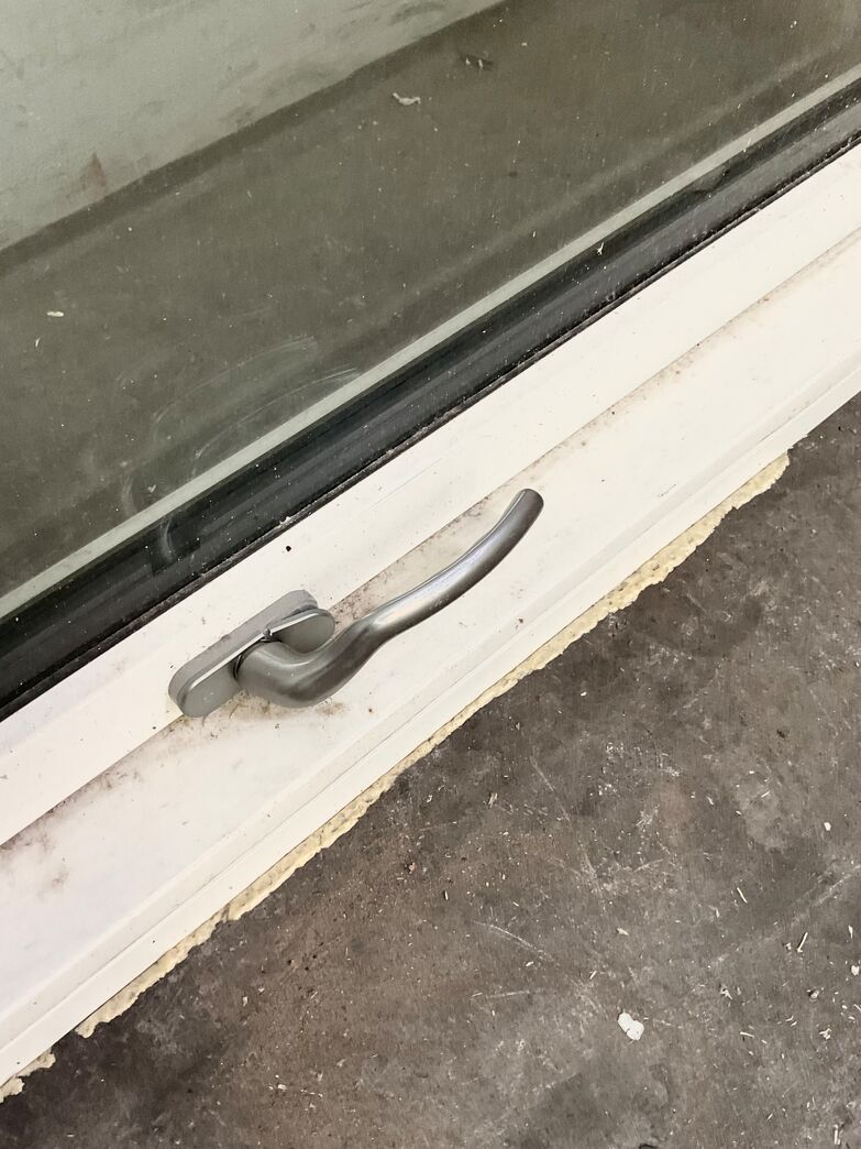 Topstyret energivindue