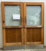 Dobbeltdør med karm