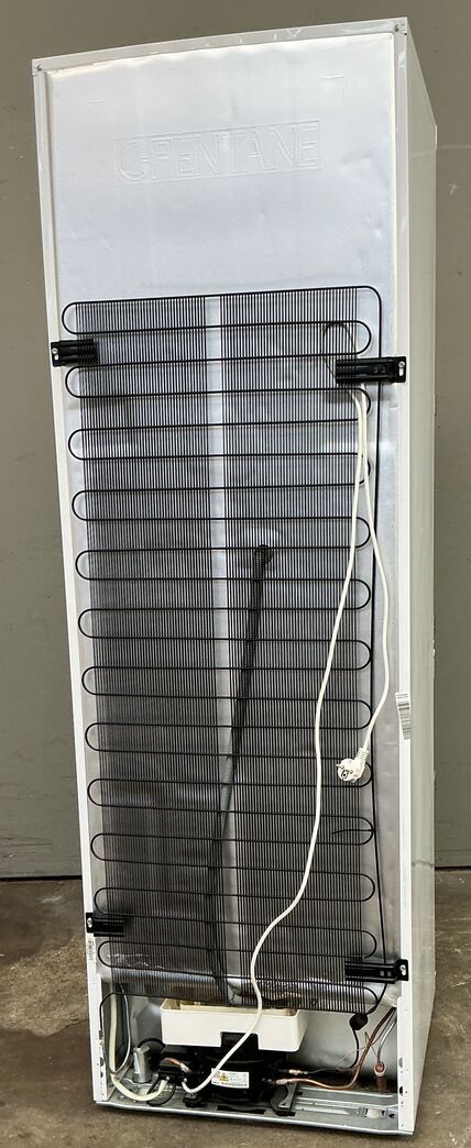 Fritstående GRAM Køle/Fryseskab 194/99 liter