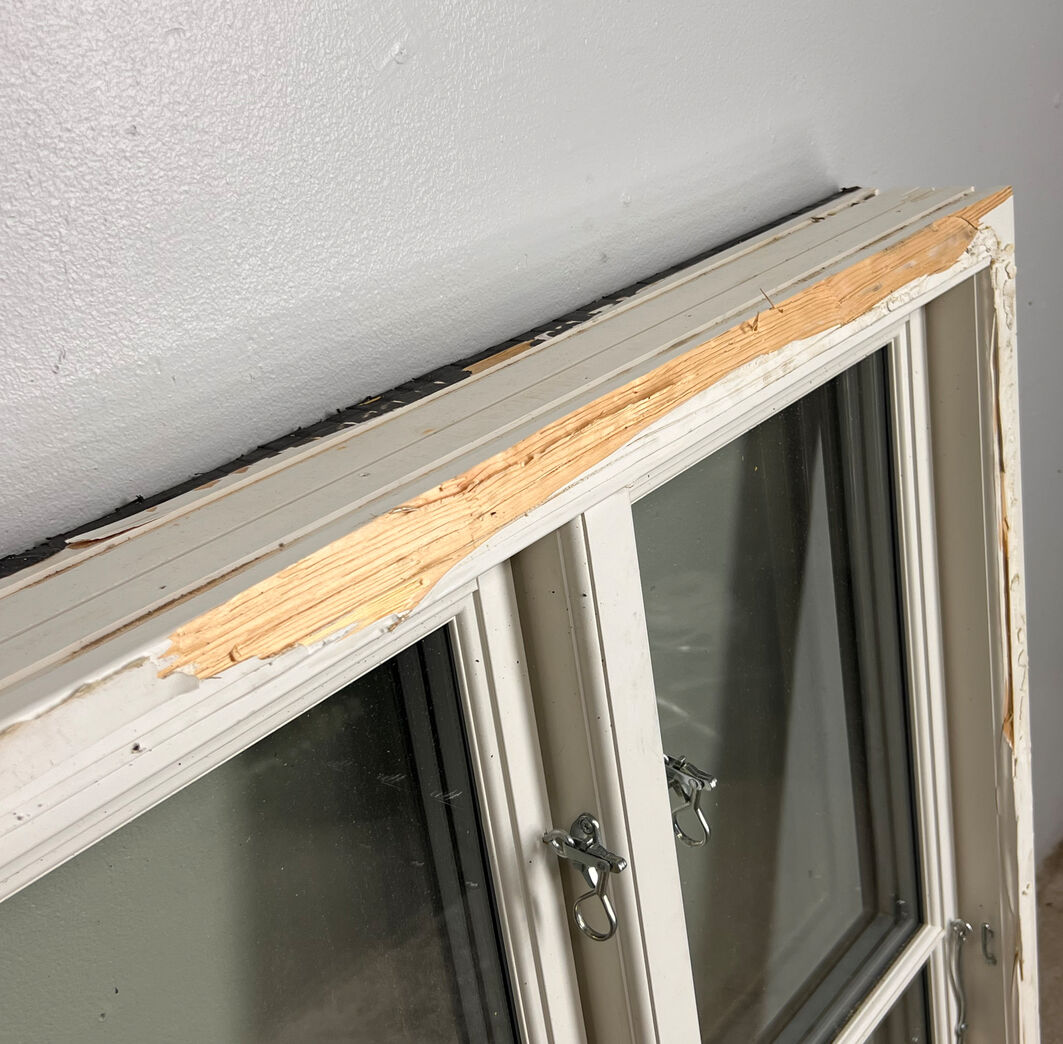 Termovindue i bondehusstil