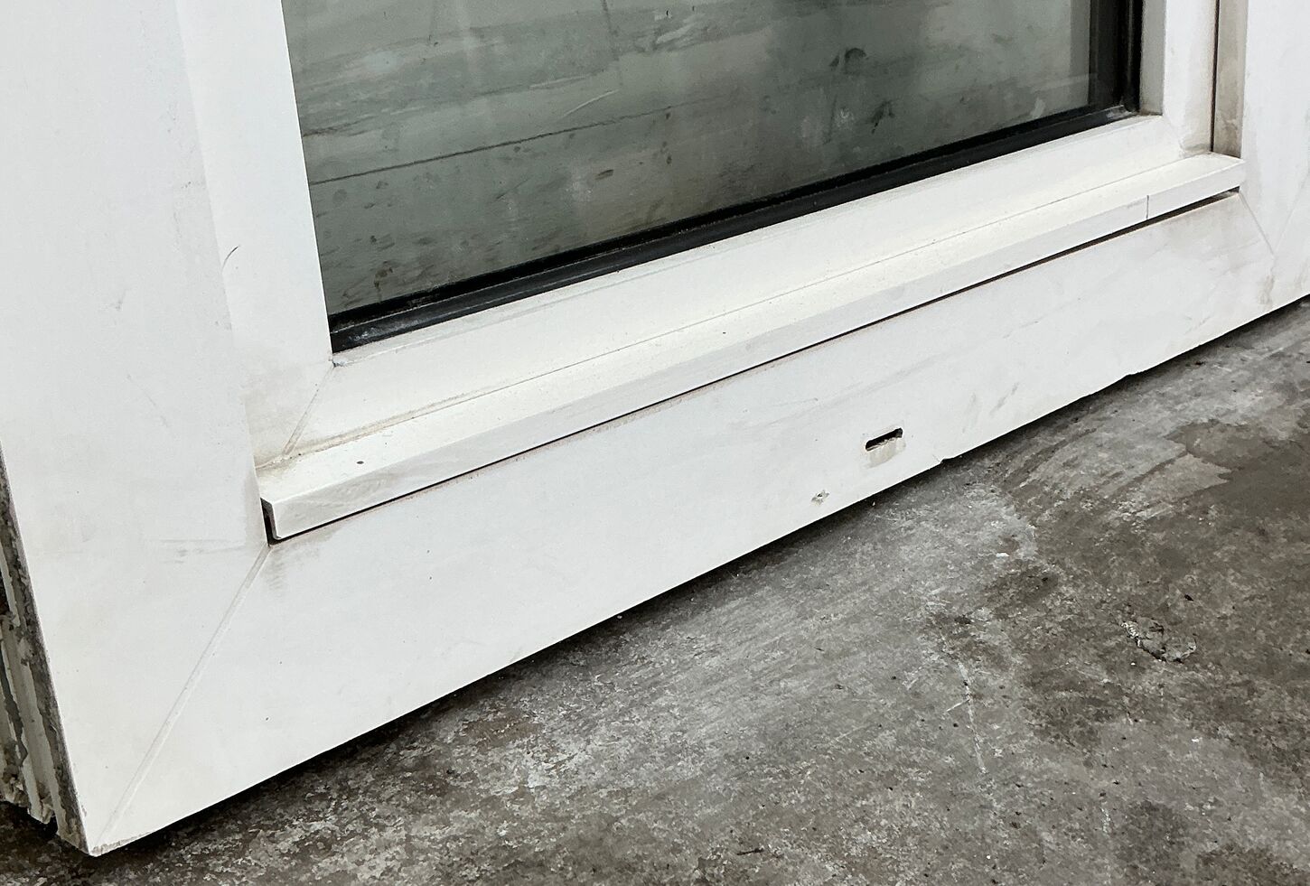 Plast 2-fags vindue med dreje kip og fast karm