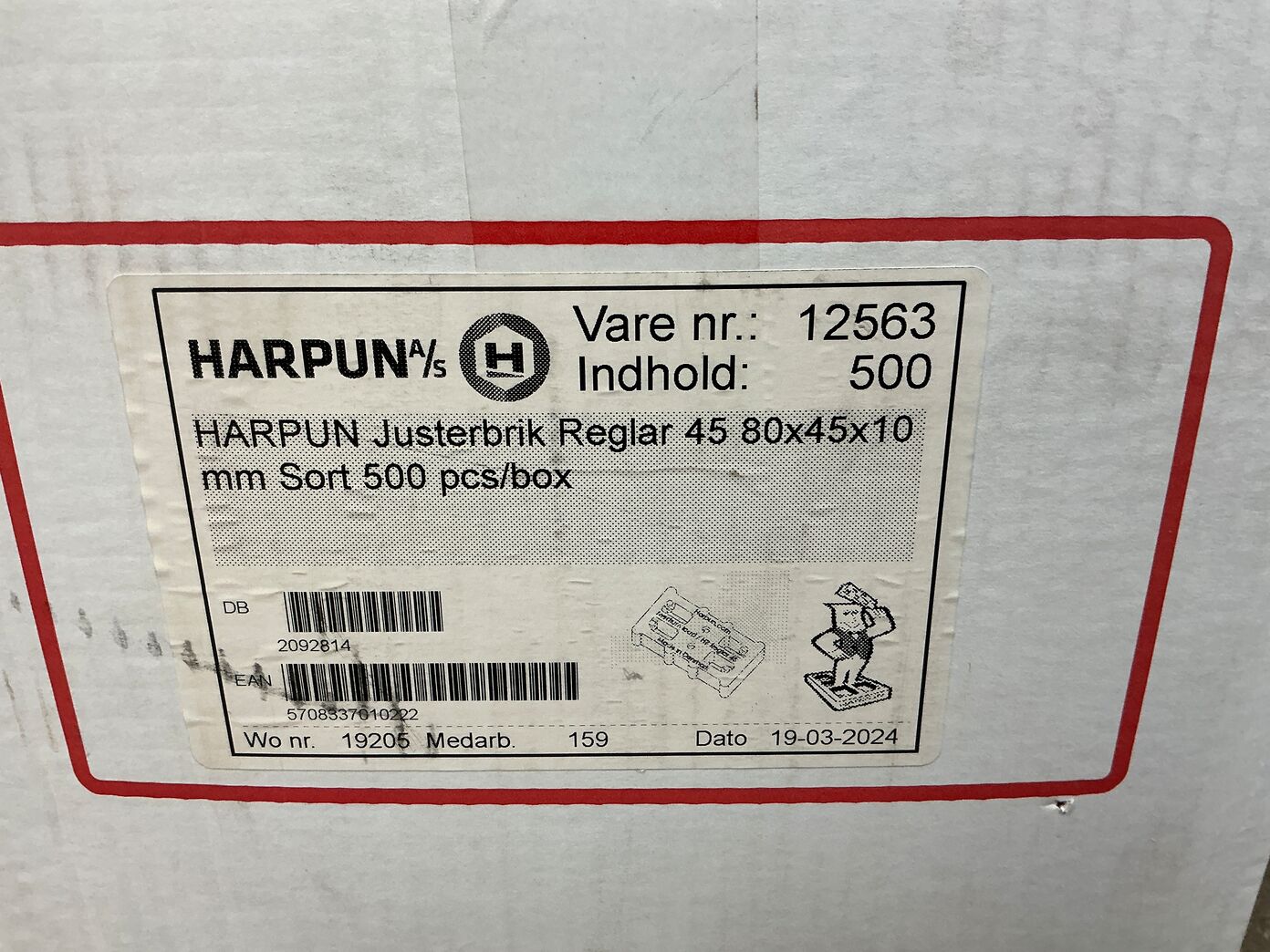 Kasse med Harpun justerbrik sort 10 mm - 400 stk