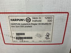 Kasse med Harpun justerbrik sort 10 mm - 400 stk
