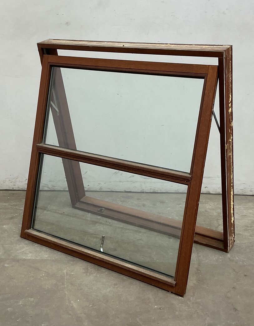 Energivindue i mahogni