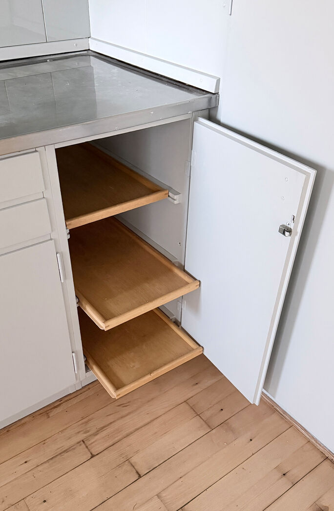 Komplet 60'er køkken, malet