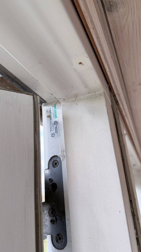 Udestue med 6 elementer