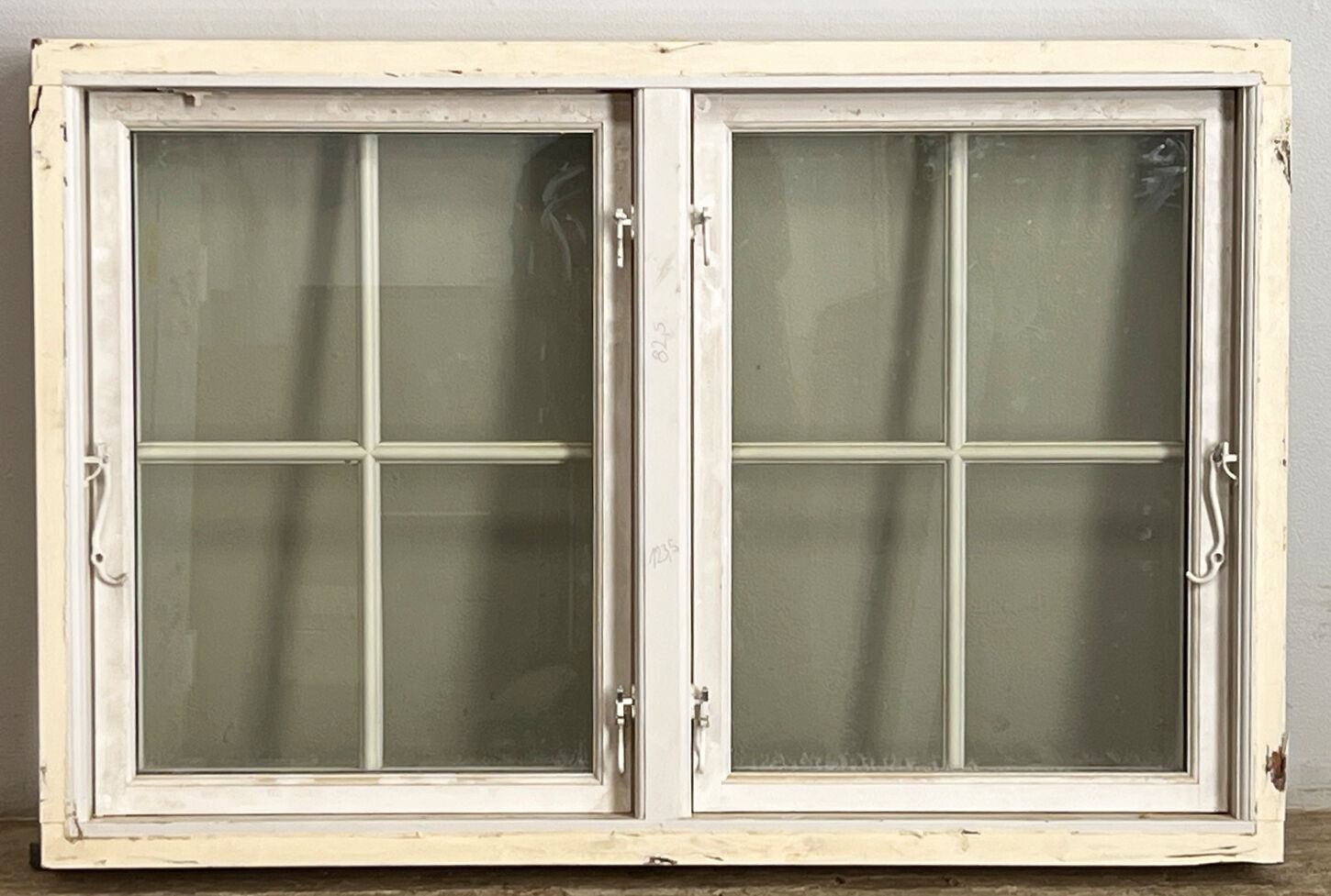 Bøjsø vindue med koblede rammer