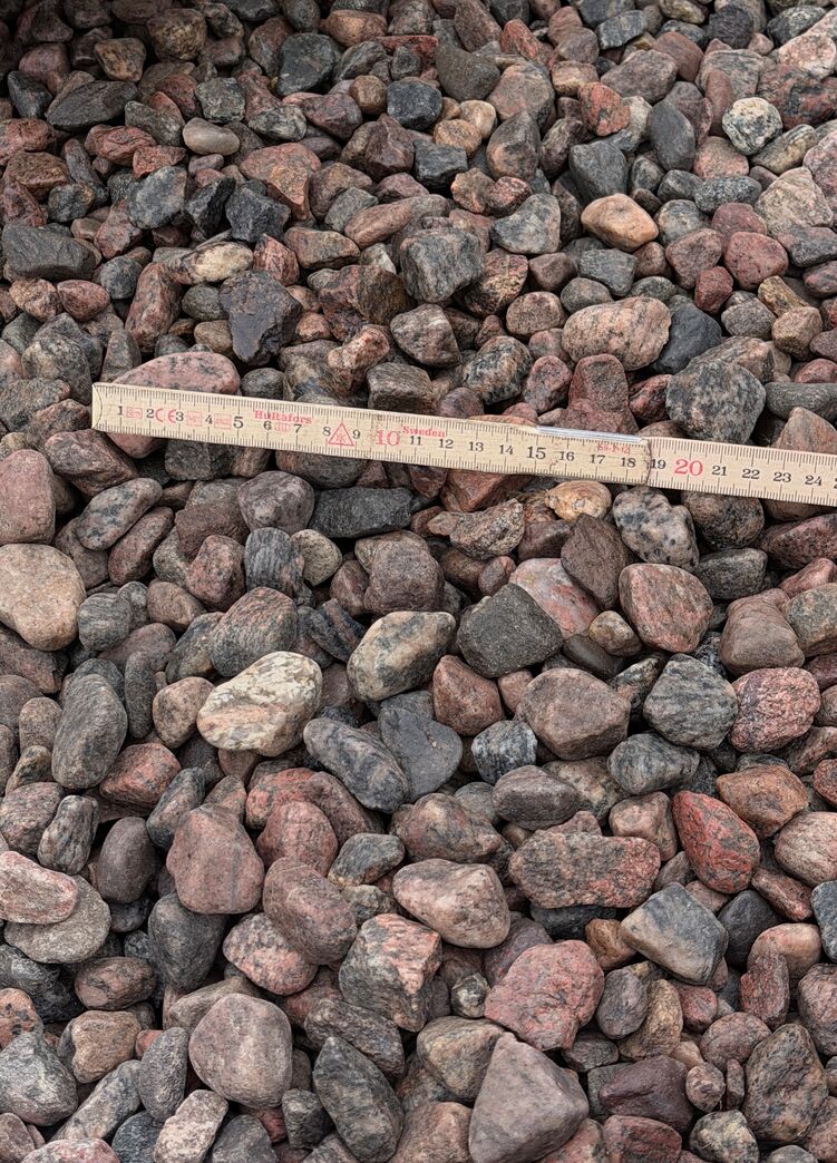 850 kg. Nøddesten ca 16-32 mm