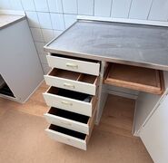 Komplet 60'er køkken - 2 stk overskabe - , malet