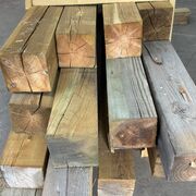 16 stk Parti brugt trykimprægneret tømmer 12,5x12,5x160/200/250 cm