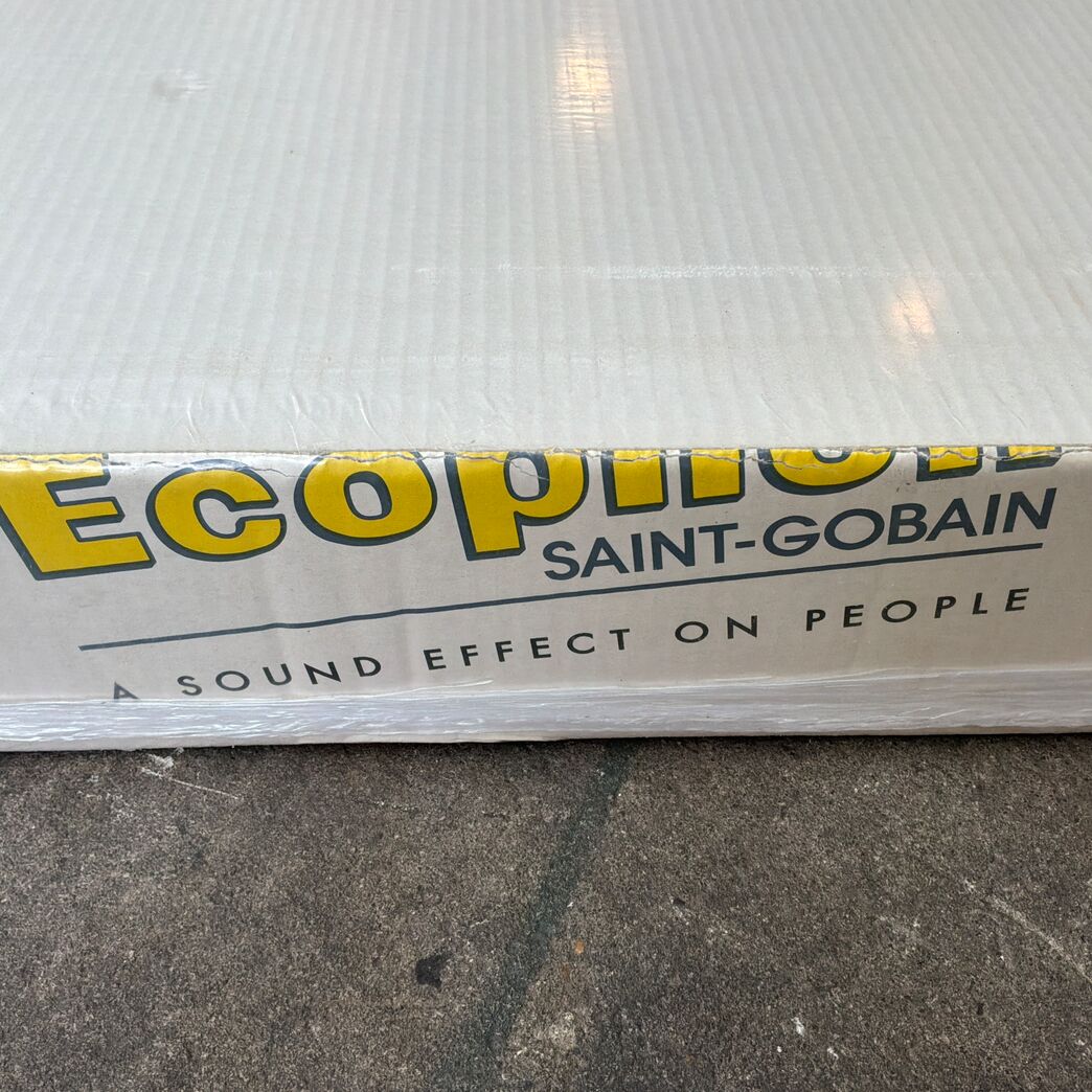 6,48 m2 Ecophon Focus C XL akustikloftplader 1800 x 600 x 20 mm.
