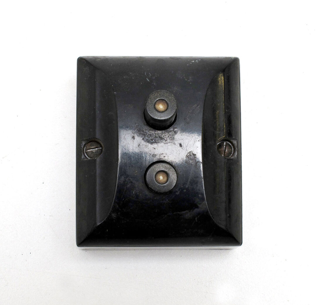 NES korrespondance afbr. på jernplade