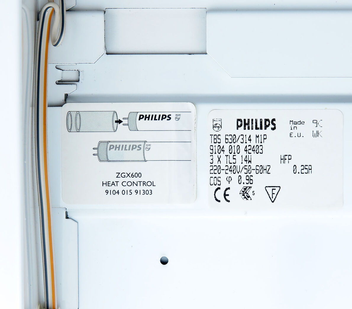PHILIPS Lysarmatur 3 x 14W