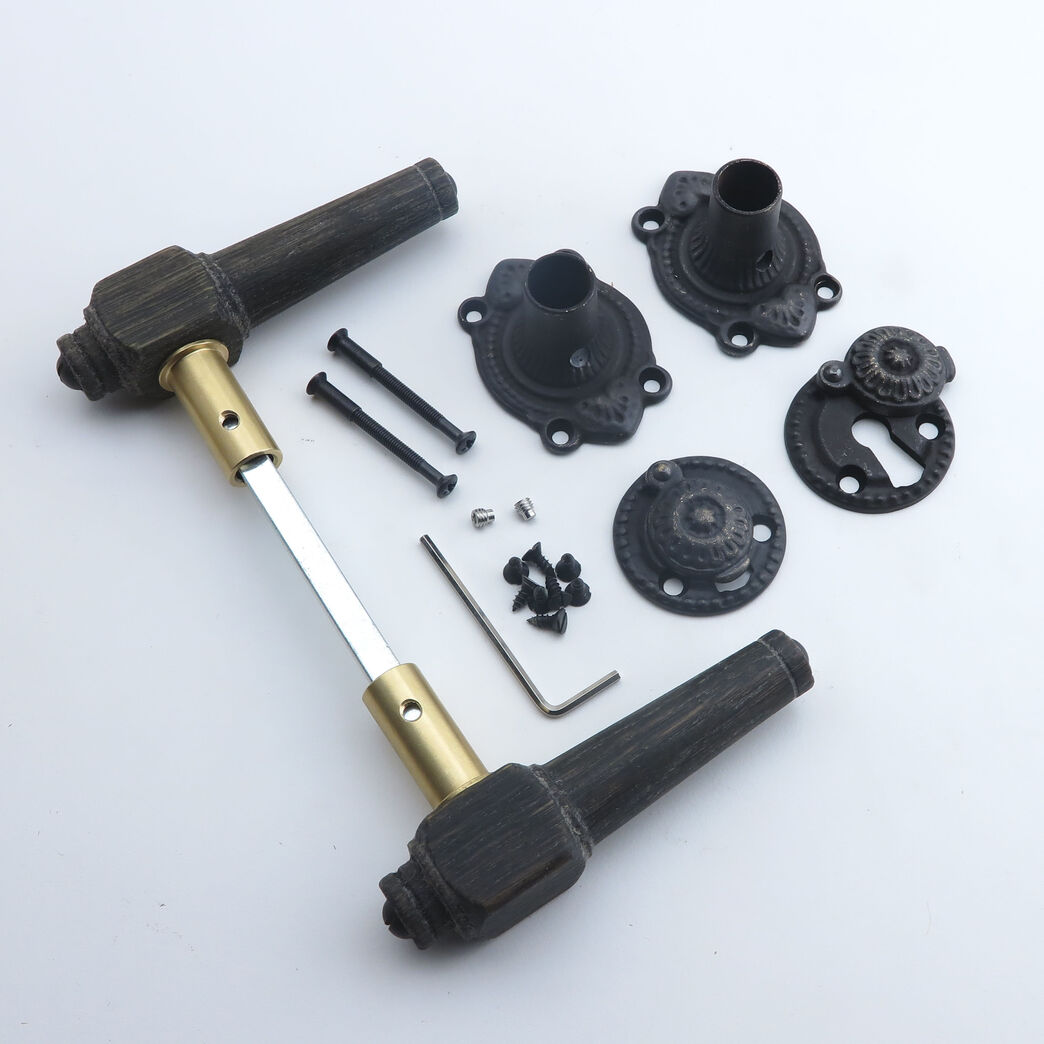 Trægreb til ny dør - spidsgreb i røget eg