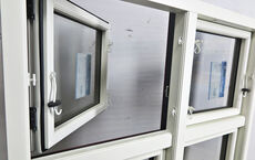 Termovindue med matteret glas