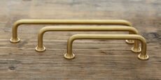 Klassisk bøjlegreb 160mm - mat messing