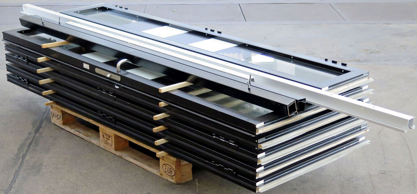 Folde-skydedøre - samlet bredde 455 cm