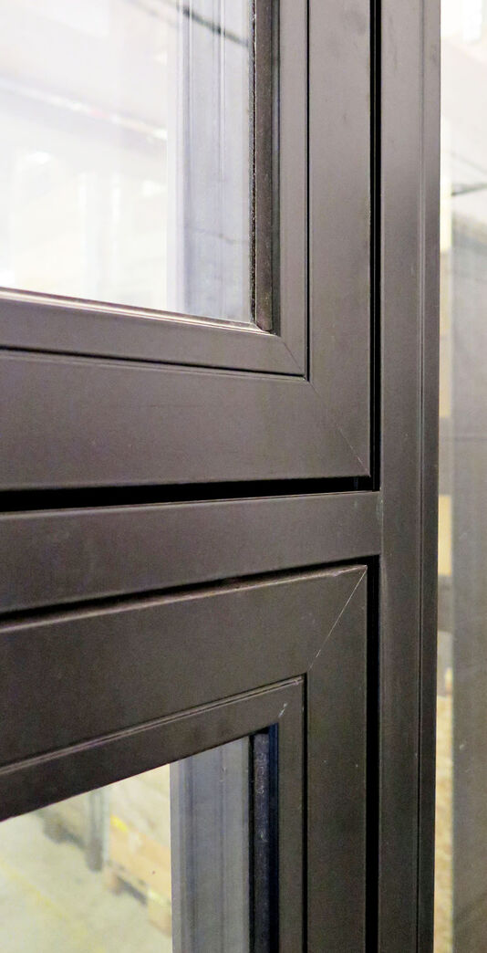 Vindues parti med 3-lags termoglas