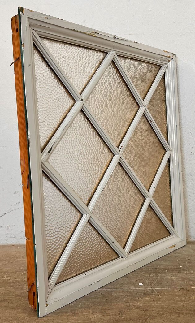 Vinduesramme med harlekinsprosser