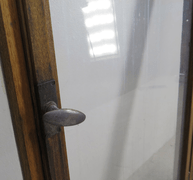 Stor Teak og glas skabsfront - 282 cm