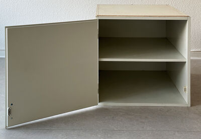 Lille skab - venstrehængt låge