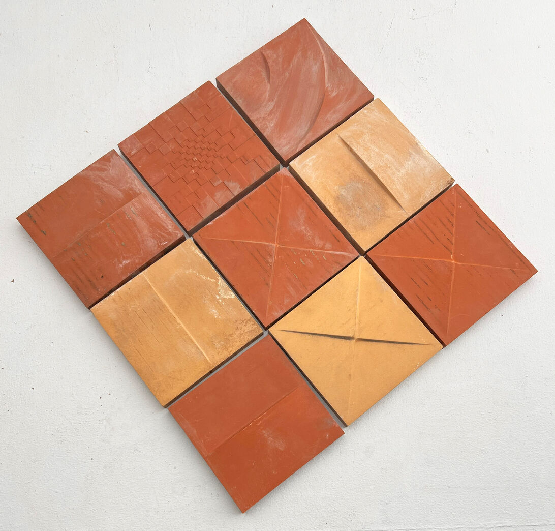 Hasle - klinke med relief Hasle - klinke med relief