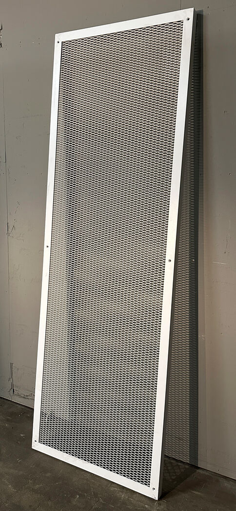 Stålramme med gitter 100x250 cm