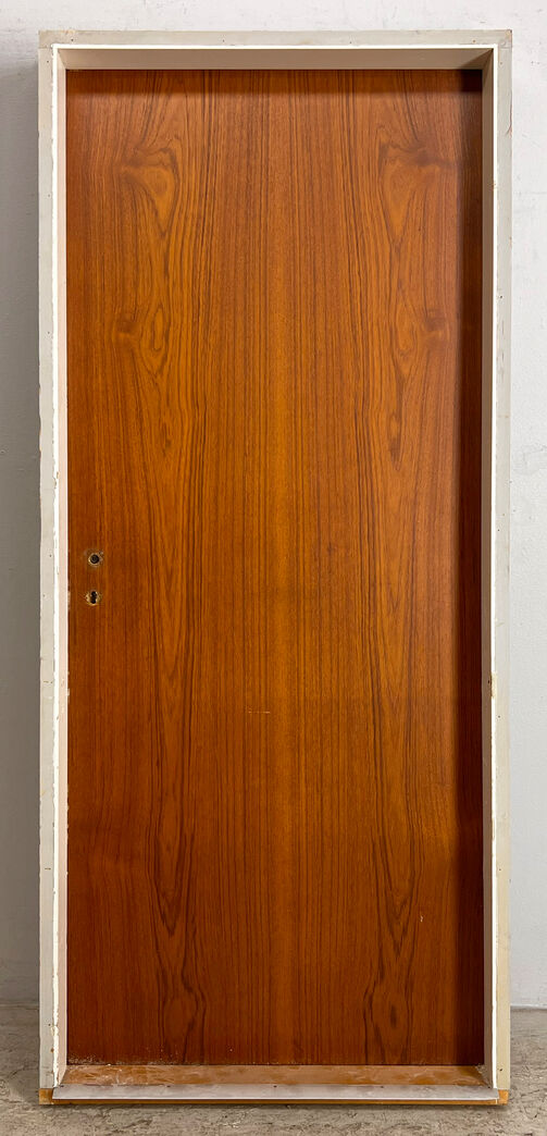 Teakfineret dør med karm